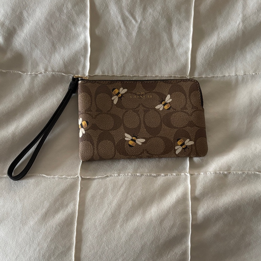 Coach Brown Wristlet with Bee Accents BRAND NEW